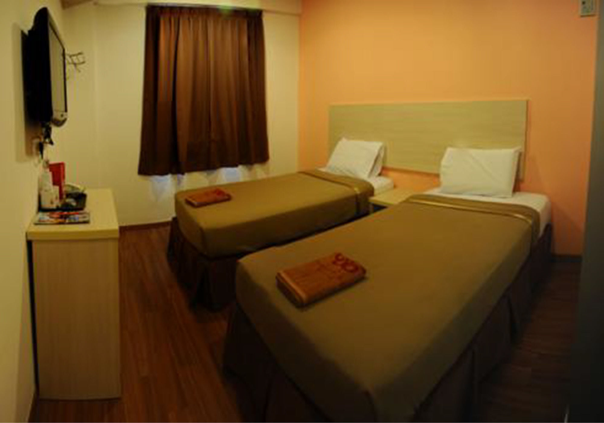 Hotel Oyo 1158 906 Airport Malacca Esterno foto